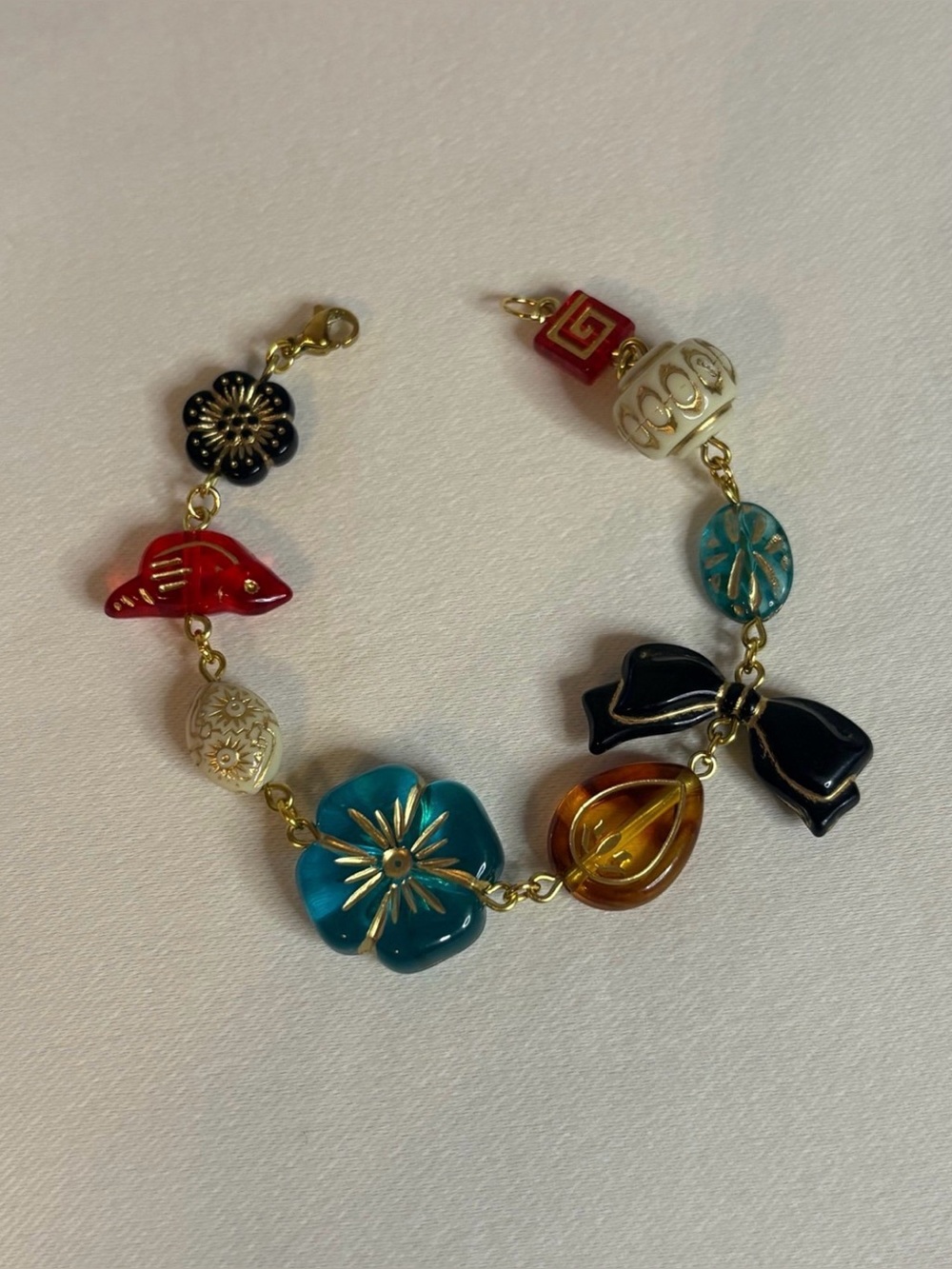 Handmade Vintage Style Gold/Multicolor Beaded Bracelet